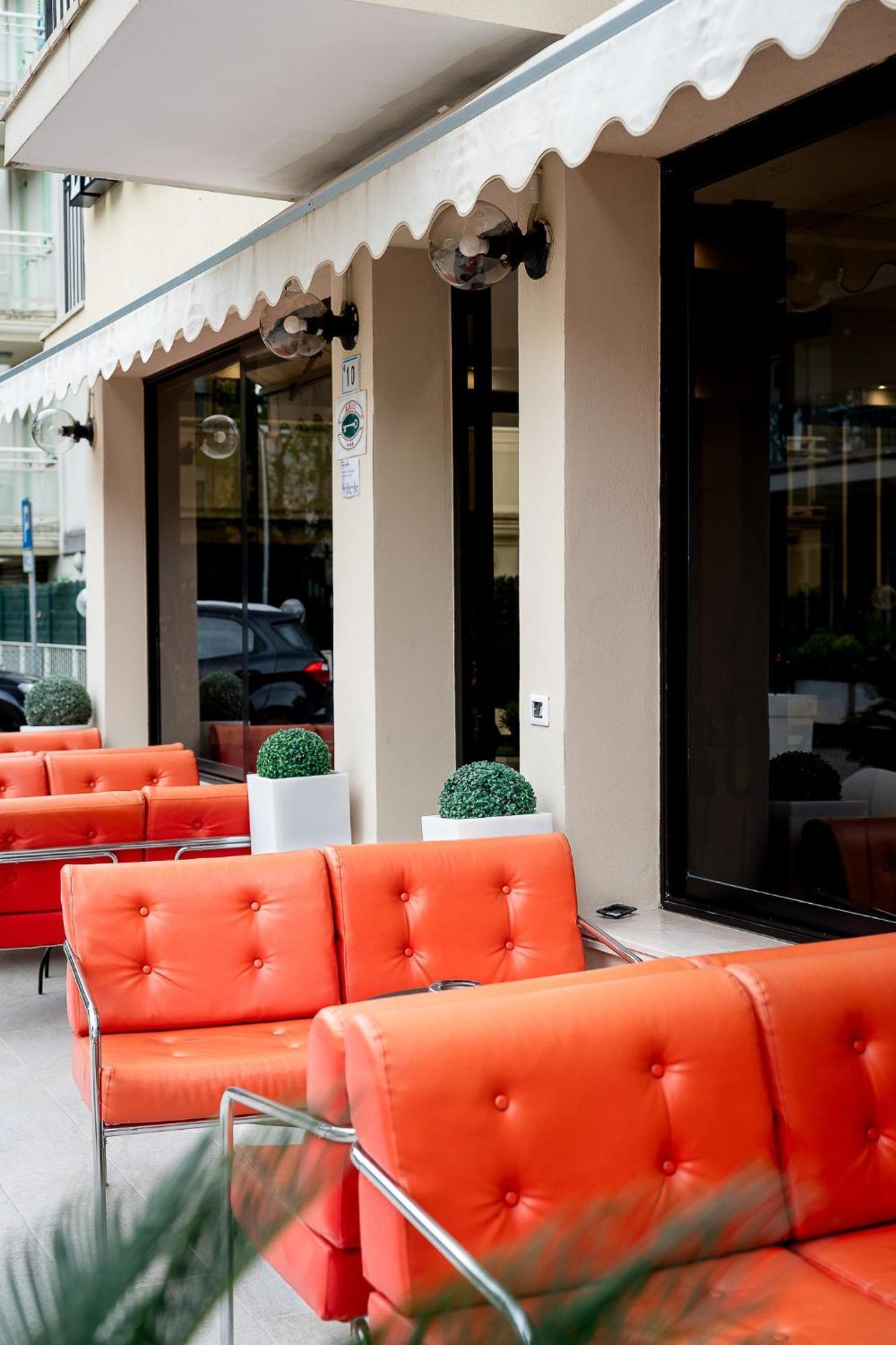 Hotel La Pergola Bellaria-Igea Marina Exterior photo